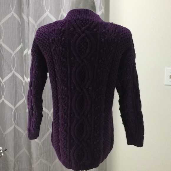 Vintage Express Hand-knit Cable Sweater - Picture 5 of 6